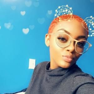 Meet your Posher, Khadijah